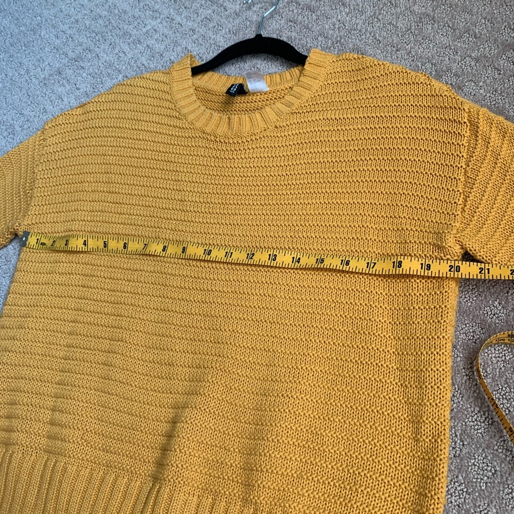 Sweater - Picture 3 of 8